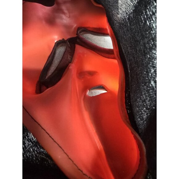 Scream Metallic Red/orange Ghost Face FUN WORLD Halloween Mask, Easter Unlimited - Picture 12 of 16